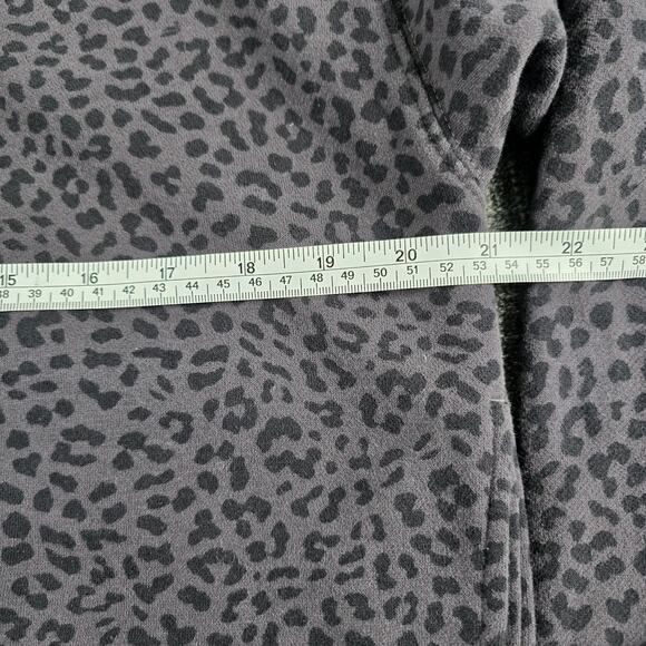 FABLETICS Forever Fleece Sweatshirt Women Black Gray Quarter Zip Leopard Medium - Picture 4 of 6